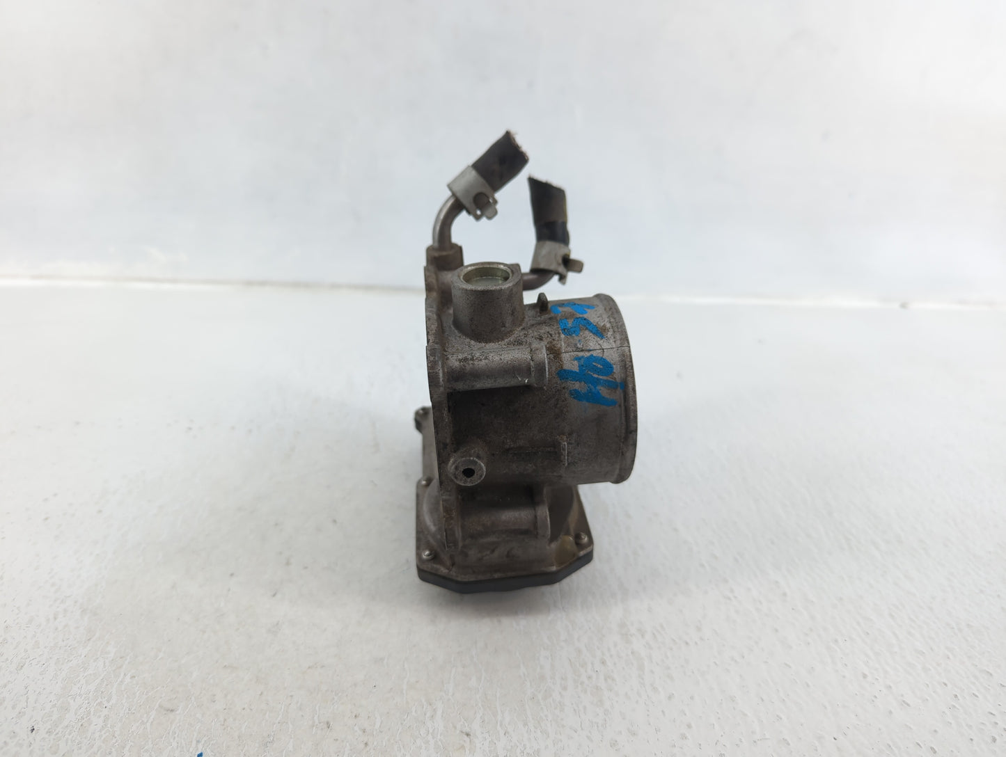 2014-2018 Kia Forte Throttle Body P/N:35100-2E000 Fits Fits 2011 2012 2013 2014 2015 2016 2017 2018 2019 2020 2021 OEM Used 