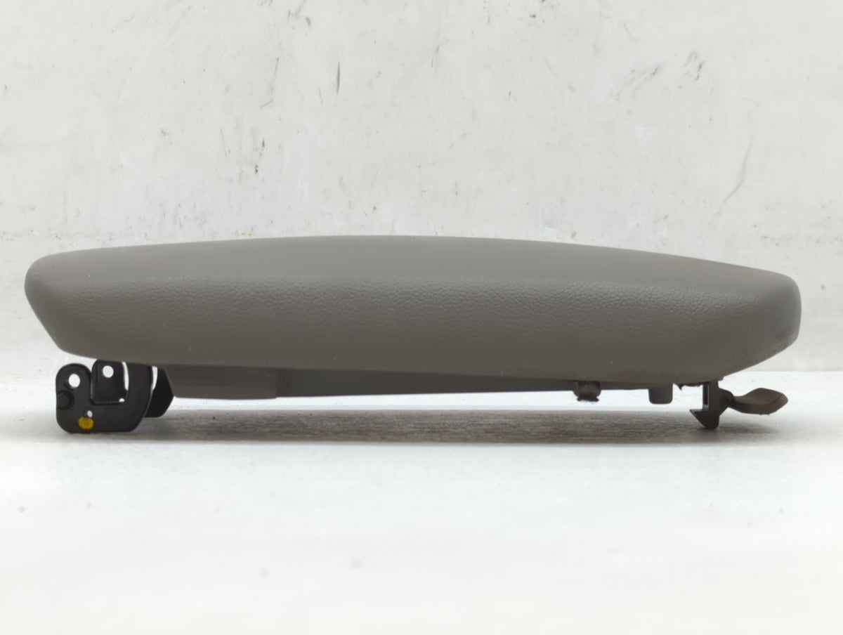 2016 Kia Forte Center Console Armrest Cover Lid Grey - Oemusedautoparts1.com