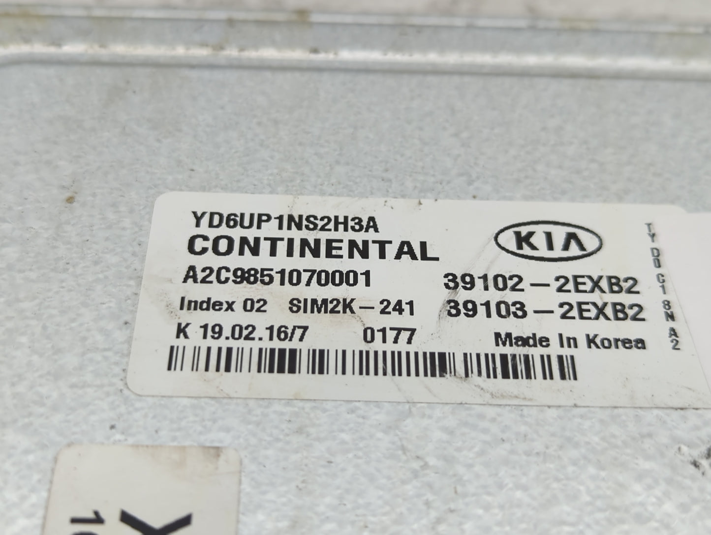2016 Kia Forte PCM Engine Control Computer ECU ECM PCU OEM P/N:39103-2EXB2 39102-2EXB2 Fits OEM Used Auto Parts - Oemusedaut
