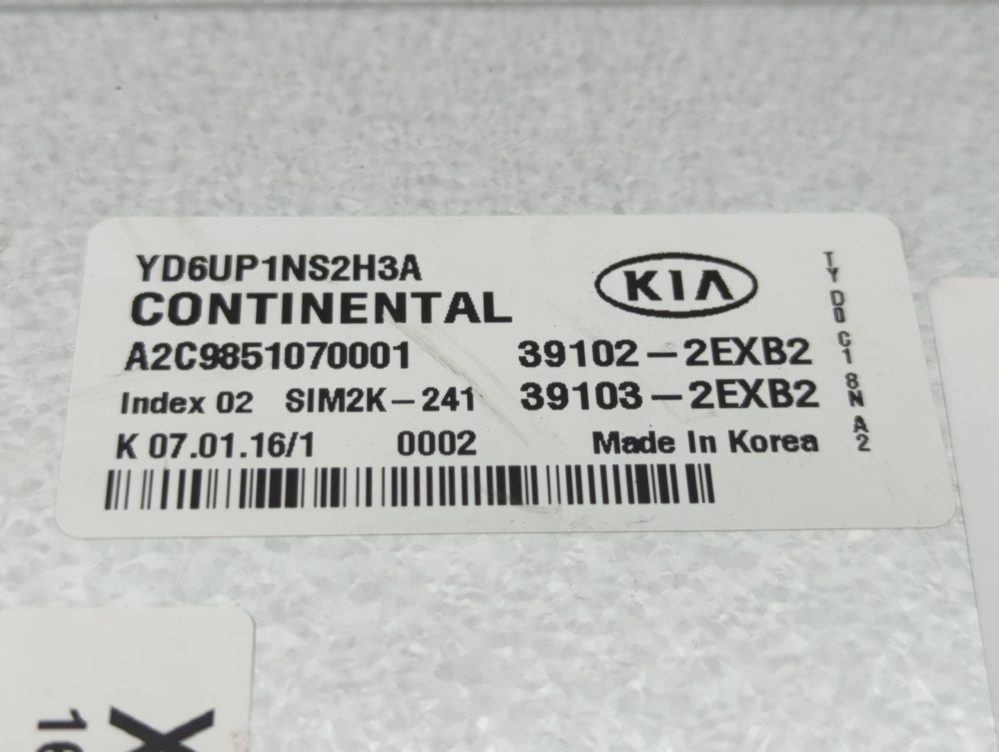 2016 Kia Forte PCM Engine Control Computer ECU ECM PCU OEM P/N:39103-2EXB2 39102-2EXB2 Fits OEM Used Auto Parts - Oemusedaut