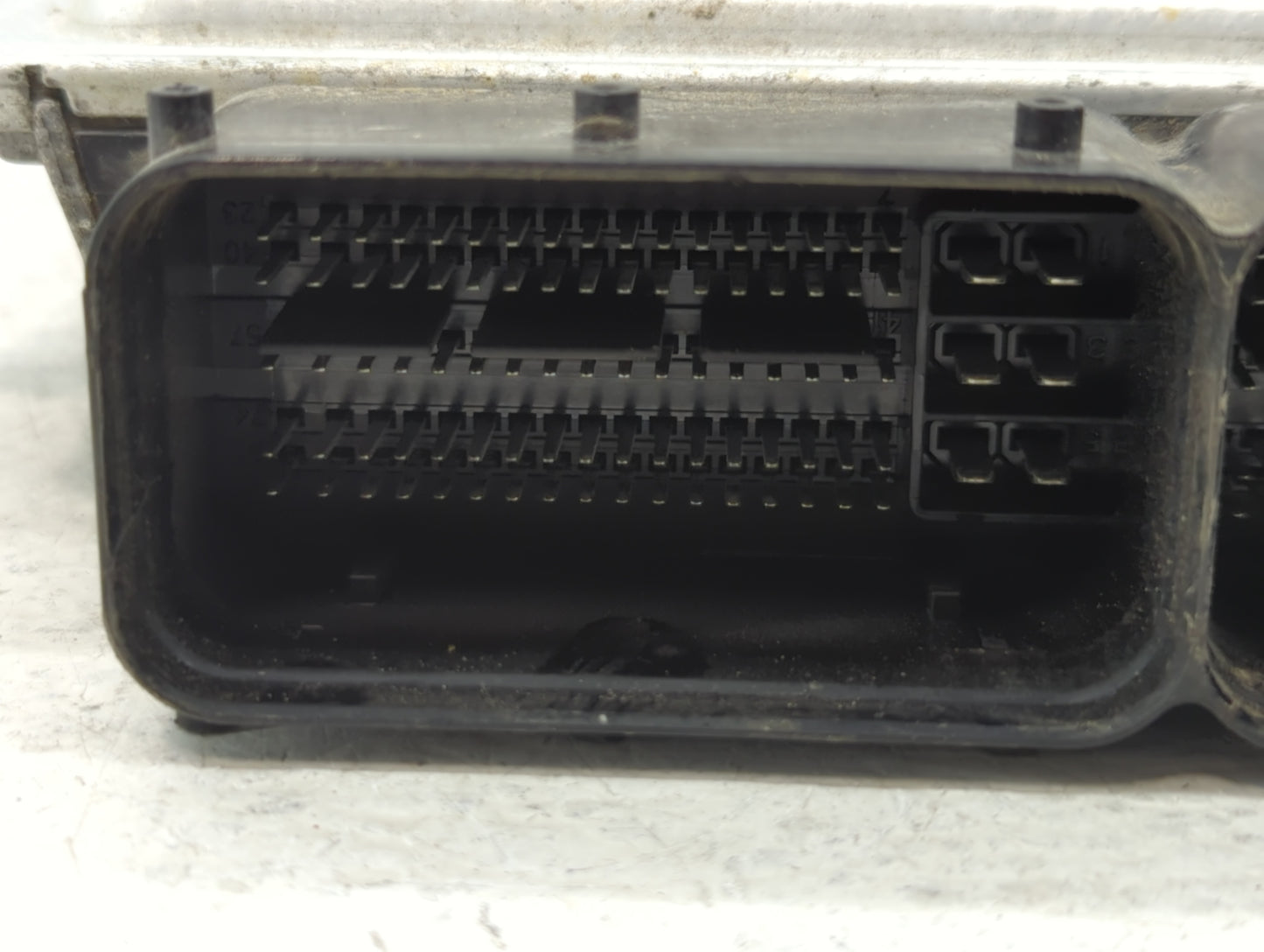 2016 Kia Forte PCM Engine Control Computer ECU ECM PCU OEM P/N:39103-2EXB2 39102-2EXB2 Fits OEM Used Auto Parts - Oemusedaut