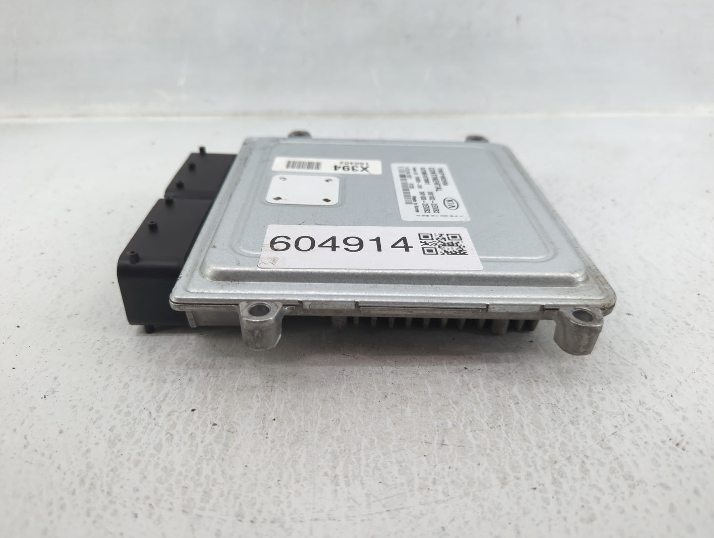 2016 Kia Forte PCM Engine Control Computer ECU ECM PCU OEM P/N:39102-2EXB2 Fits OEM Used Auto Parts - Oemusedautoparts1.com