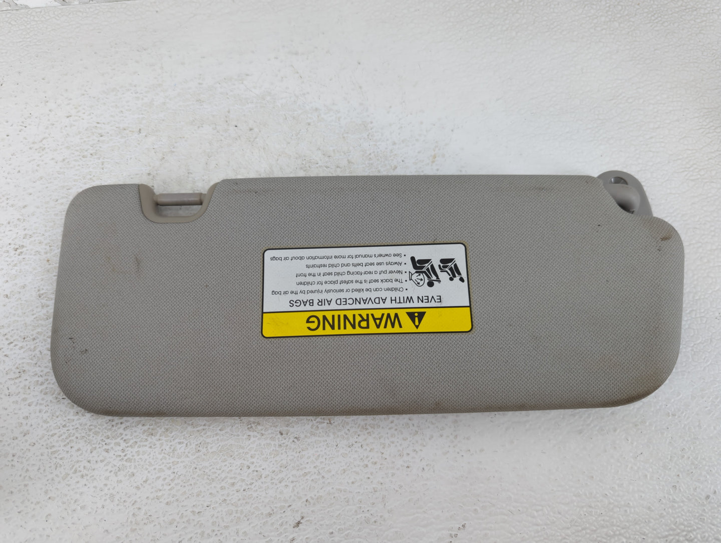 2014-2016 Kia Forte Sun Visor Shade Replacement Passenger Right Mirror Fits Fits 2014 2015 2016 OEM Used Auto Parts - Oemuse