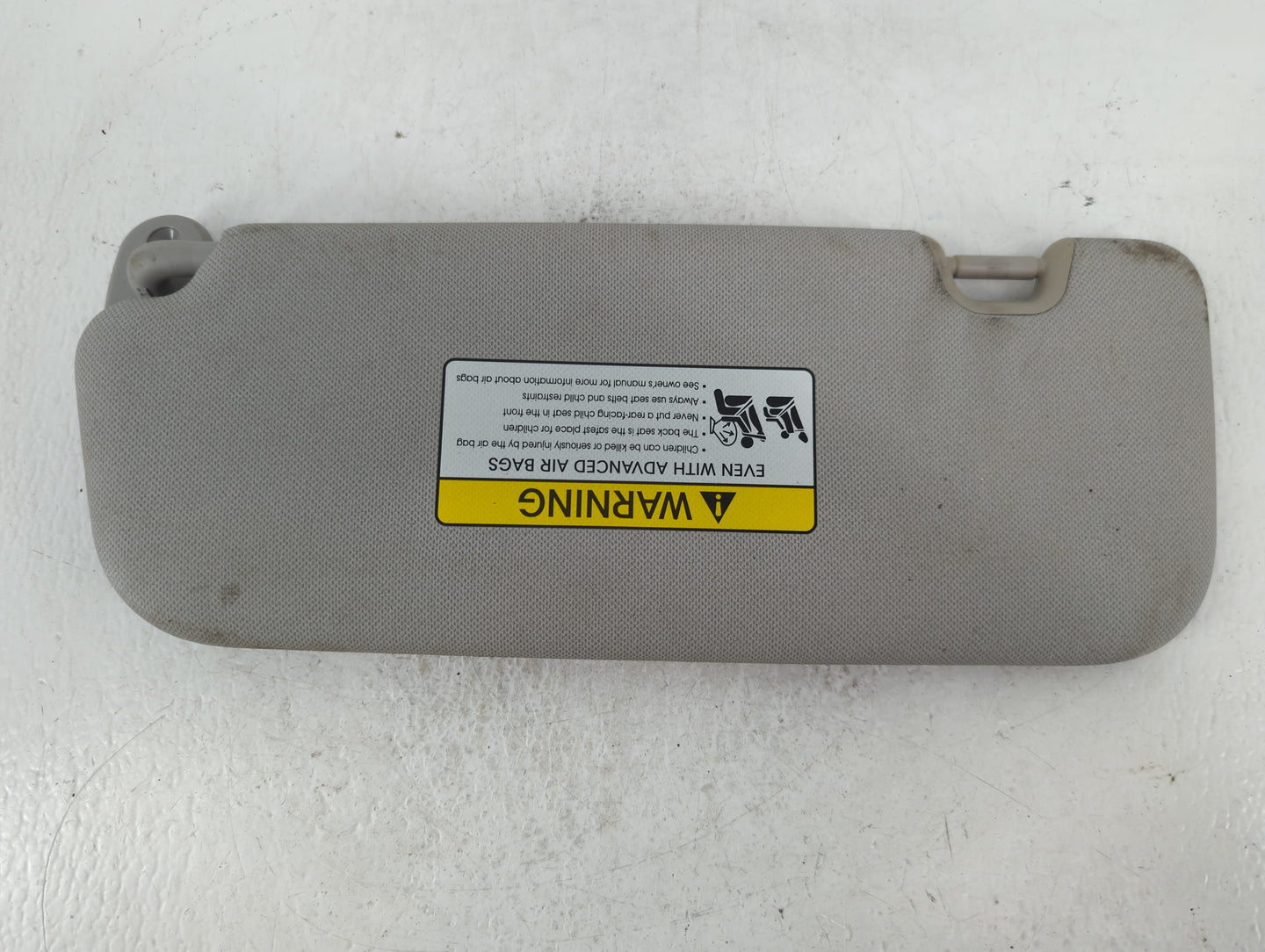2014-2016 Kia Forte Sun Visor Shade Replacement Passenger Right Mirror Fits Fits 2014 2015 2016 OEM Used Auto Parts - Oemuse