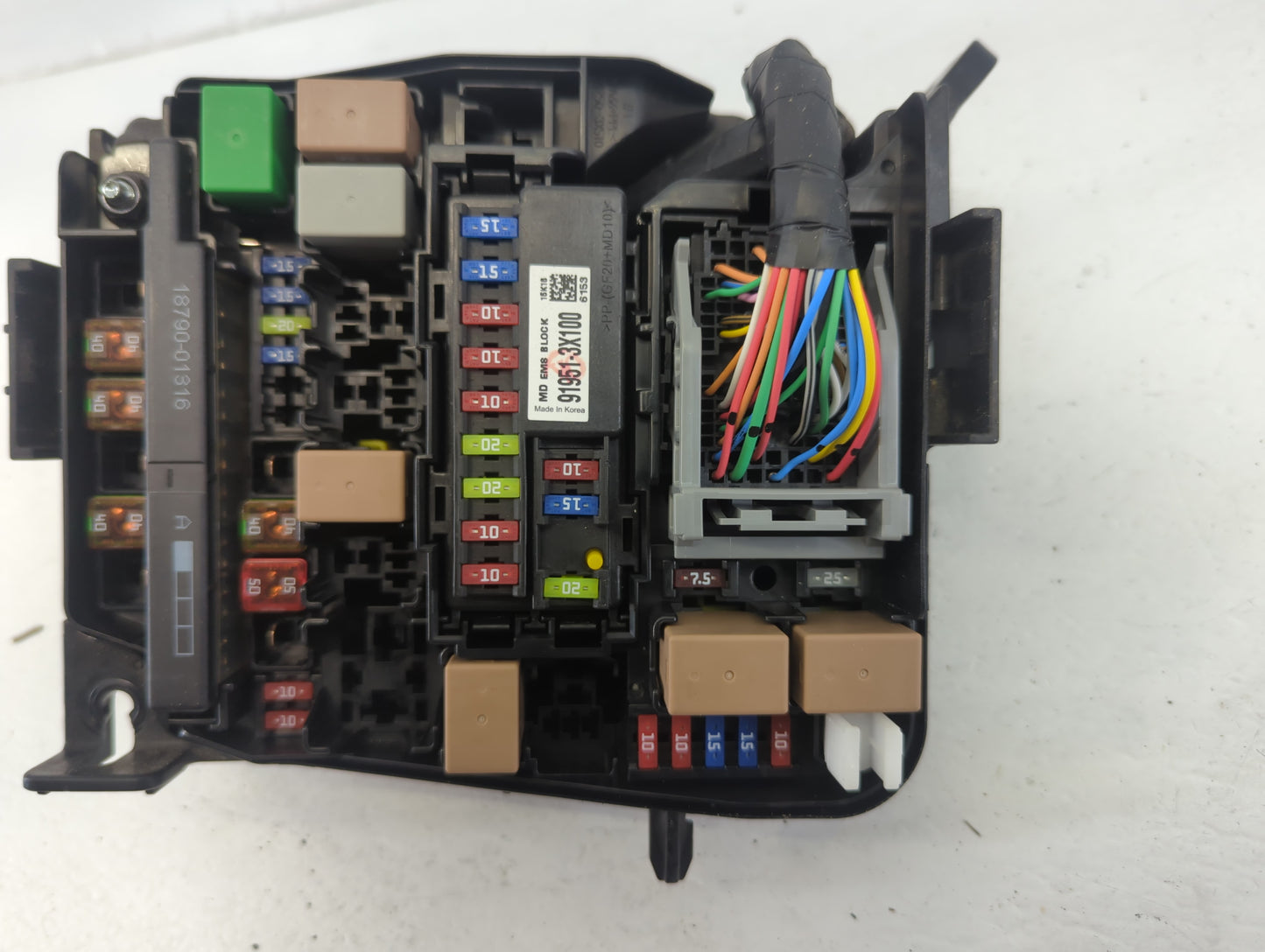 2014-2016 Kia Forte Fusebox Fuse Box Panel Relay Module P/N:91204 A7632 Fits Fits 2014 2015 2016 OEM Used Auto Parts - Oemus
