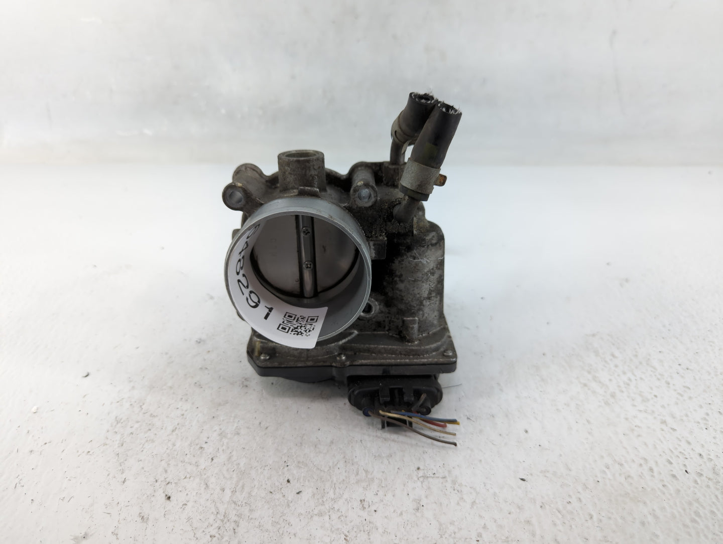 2014-2018 Kia Forte Throttle Body P/N:35100-2E000 Fits Fits 2011 2012 2013 2014 2015 2016 2017 2018 2019 2020 2021 OEM Used 