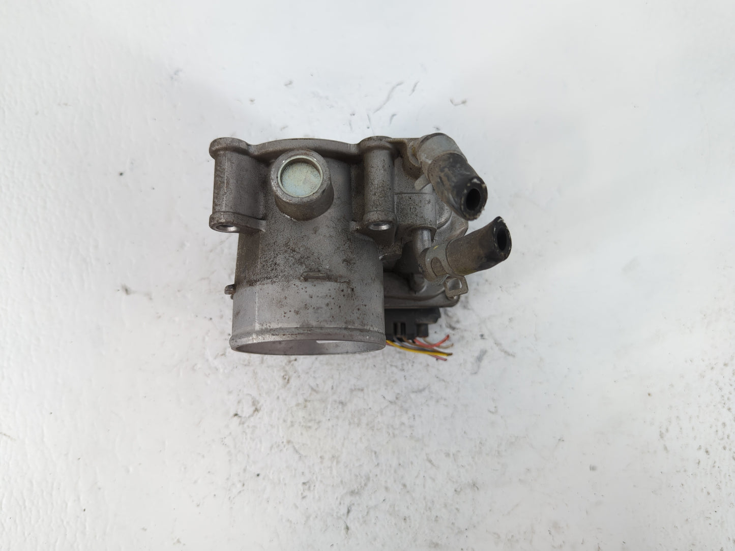 2014-2016 Kia Forte Throttle Body P/N:35100-2E400 Fits Fits 2012 2013 2014 2015 2016 2018 2019 2020 2021 OEM Used Auto Parts