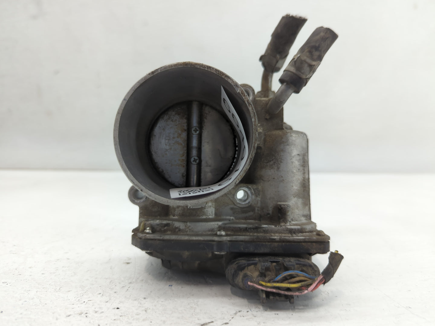 2014-2016 Kia Forte Throttle Body P/N:5532 12S17 35100-2E400 Fits Fits 2012 2013 2014 2015 2016 2018 2019 2020 2021 OEM Used