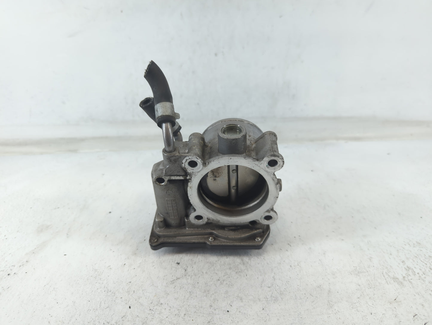 2014-2018 Kia Forte Throttle Body P/N:35100-2E000 Fits Fits 2011 2012 2013 2014 2015 2016 2017 2018 2019 2020 2021 OEM Used 