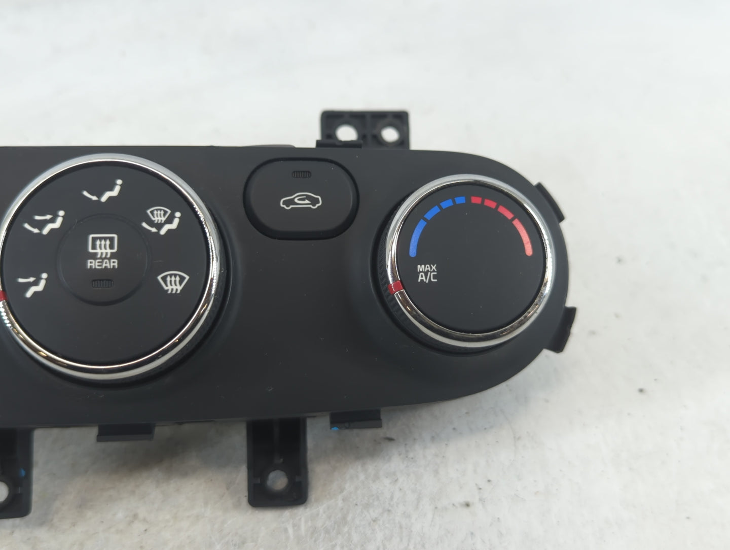 2014-2016 Kia Forte Climate Control Module Temperature AC/Heater Replacement P/N:97250-A7061WK Fits Fits 2014 2015 2016 OEM 