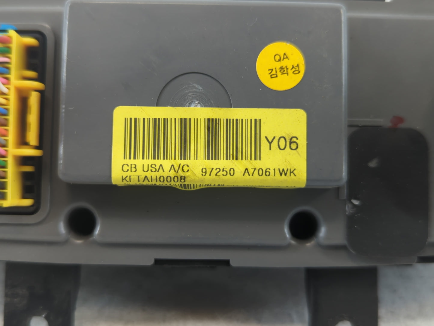 2014-2016 Kia Forte Climate Control Module Temperature AC/Heater Replacement P/N:97250-A7061WK Fits Fits 2014 2015 2016 OEM 
