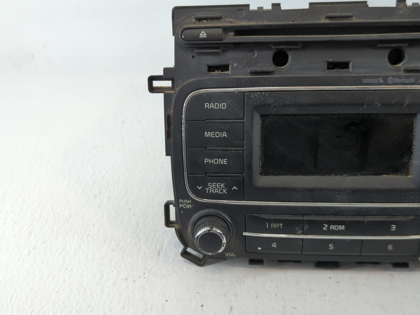 2014-2016 Kia Forte Am Fm Cd Player Radio Receiver - Oemusedautoparts1.com