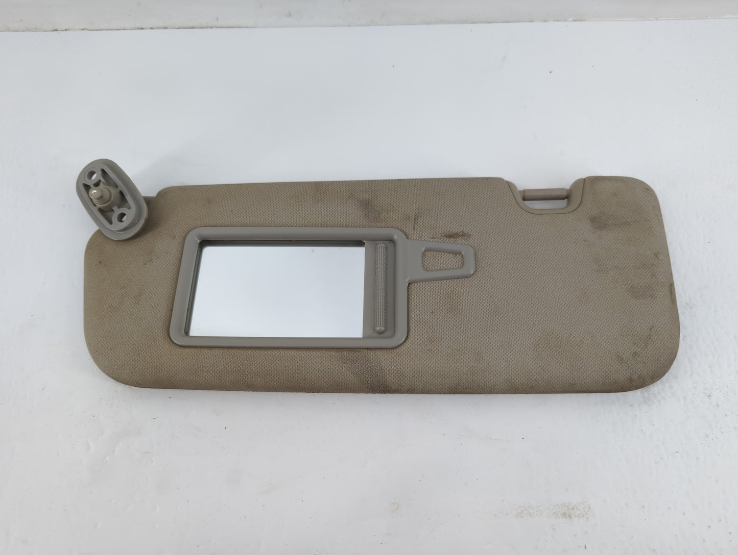 2014-2016 Kia Forte Sun Visor Shade Replacement Passenger Right Mirror Fits Fits 2014 2015 2016 OEM Used Auto Parts - Oemuse
