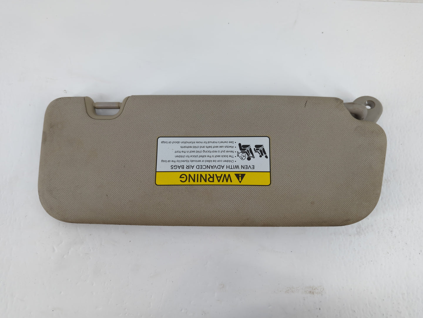 2014-2016 Kia Forte Sun Visor Shade Replacement Passenger Right Mirror Fits Fits 2014 2015 2016 OEM Used Auto Parts - Oemuse