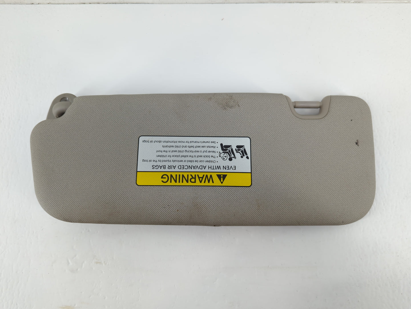2014-2017 Kia Forte Sun Visor Shade Replacement Passenger Right Mirror Fits Fits 2014 2015 2016 2017 OEM Used Auto Parts - O
