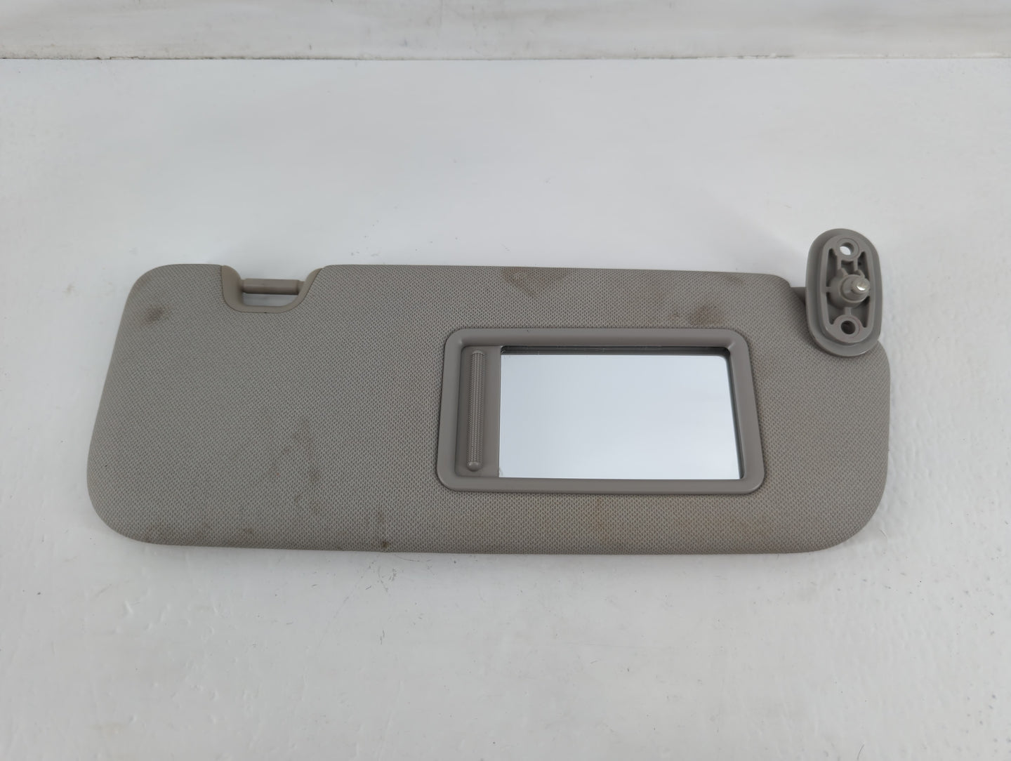 2014-2016 Kia Forte Sun Visor Shade Replacement Passenger Right Mirror Fits Fits 2014 2015 2016 OEM Used Auto Parts - Oemuse
