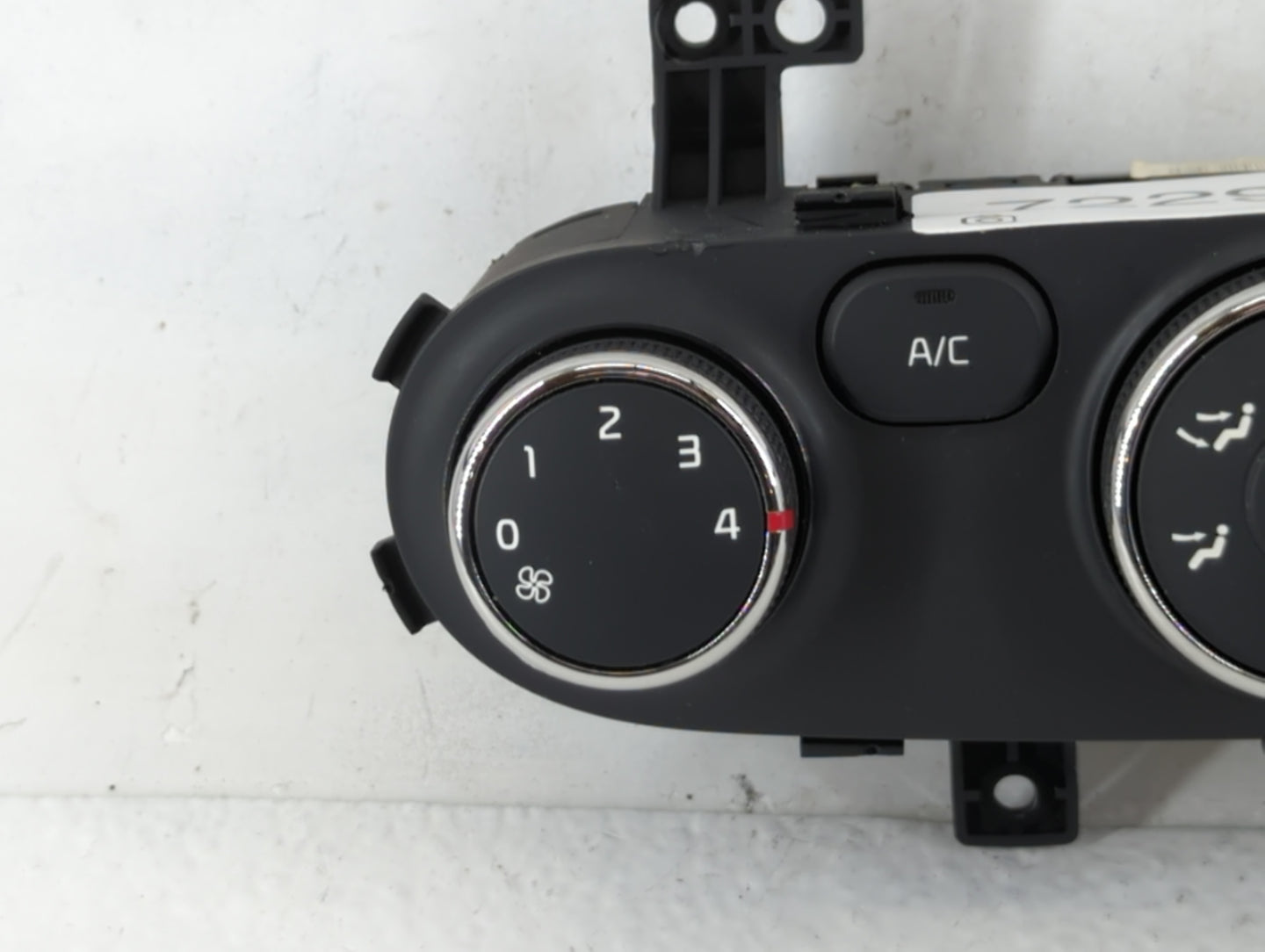 2014-2016 Kia Forte Climate Control Module Temperature AC/Heater Replacement P/N:97250-A7051WK Fits Fits 2014 2015 2016 OEM 
