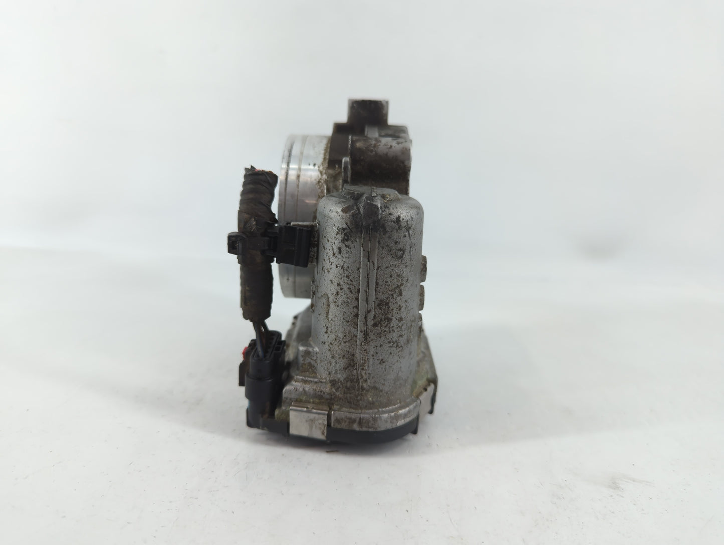 2014-2016 Kia Forte Throttle Body P/N:0 280 750 570 05184349AC Fits Fits 2012 2013 2014 2015 2016 2018 2019 2020 2021 OEM Us