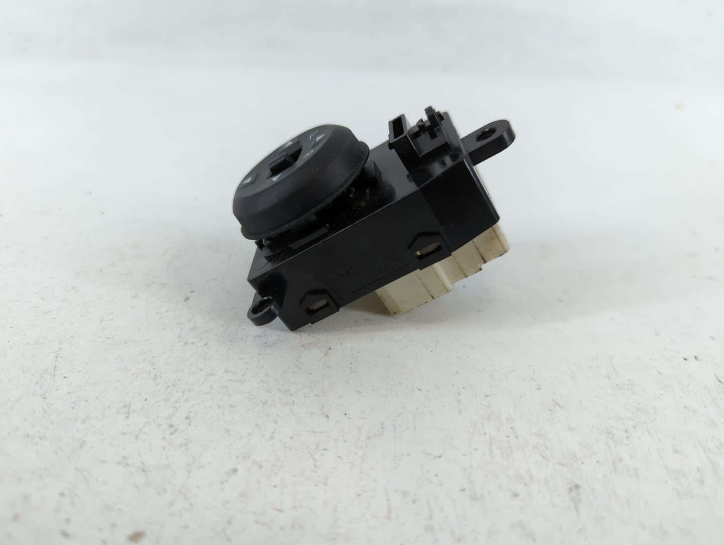 2014-2016 Kia Forte Master Power Window Switch Replacement Driver Side Left P/N:93530-A7100 Fits Fits 2014 2015 2016 OEM Use
