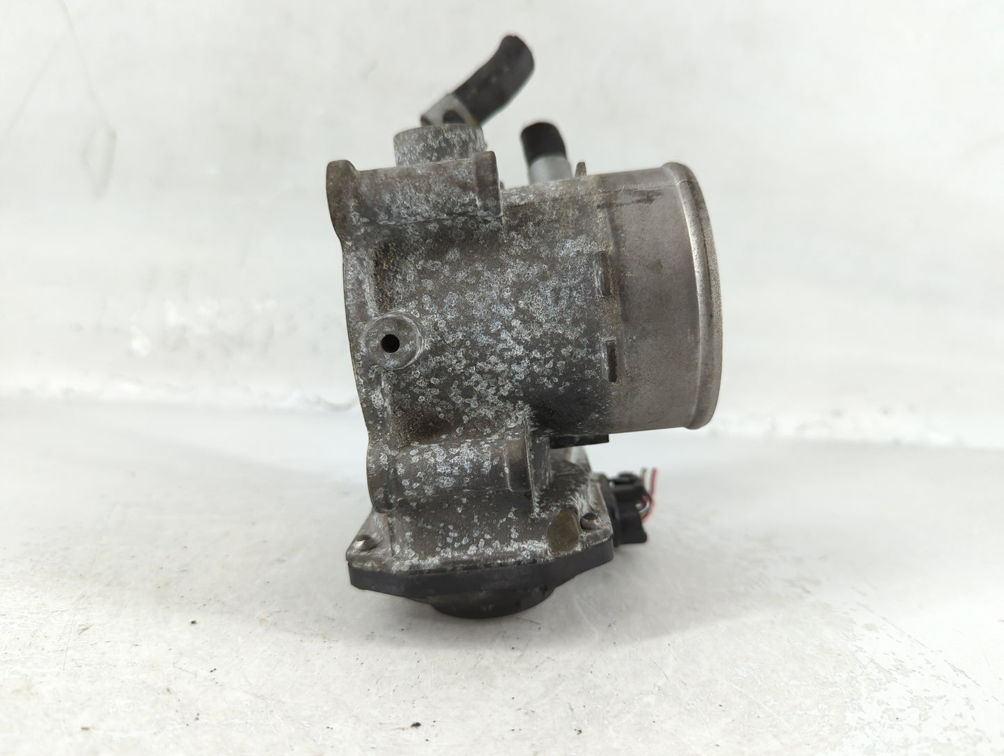 2014-2016 Kia Forte Throttle Body P/N:35100-2E400 Fits Fits 2012 2013 2014 2015 2016 2018 2019 2020 2021 OEM Used Auto Parts