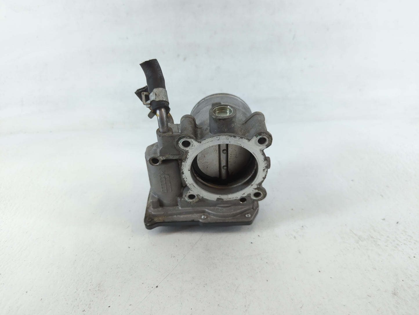 2014-2016 Kia Forte Throttle Body P/N:35100-2E400 Fits Fits 2012 2013 2014 2015 2016 2018 2019 2020 2021 OEM Used Auto Parts