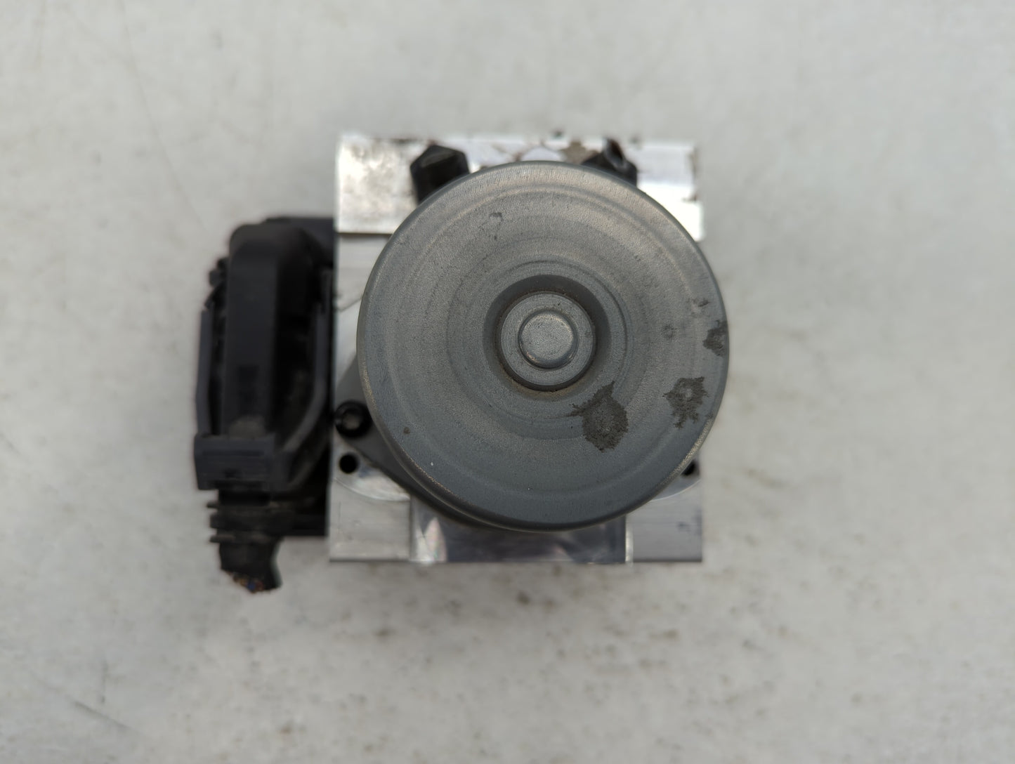 2014-2016 Kia Forte ABS Pump Control Module Replacement P/N:A7589-30500 61589-45200 Fits Fits 2014 2015 2016 OEM Used Auto P