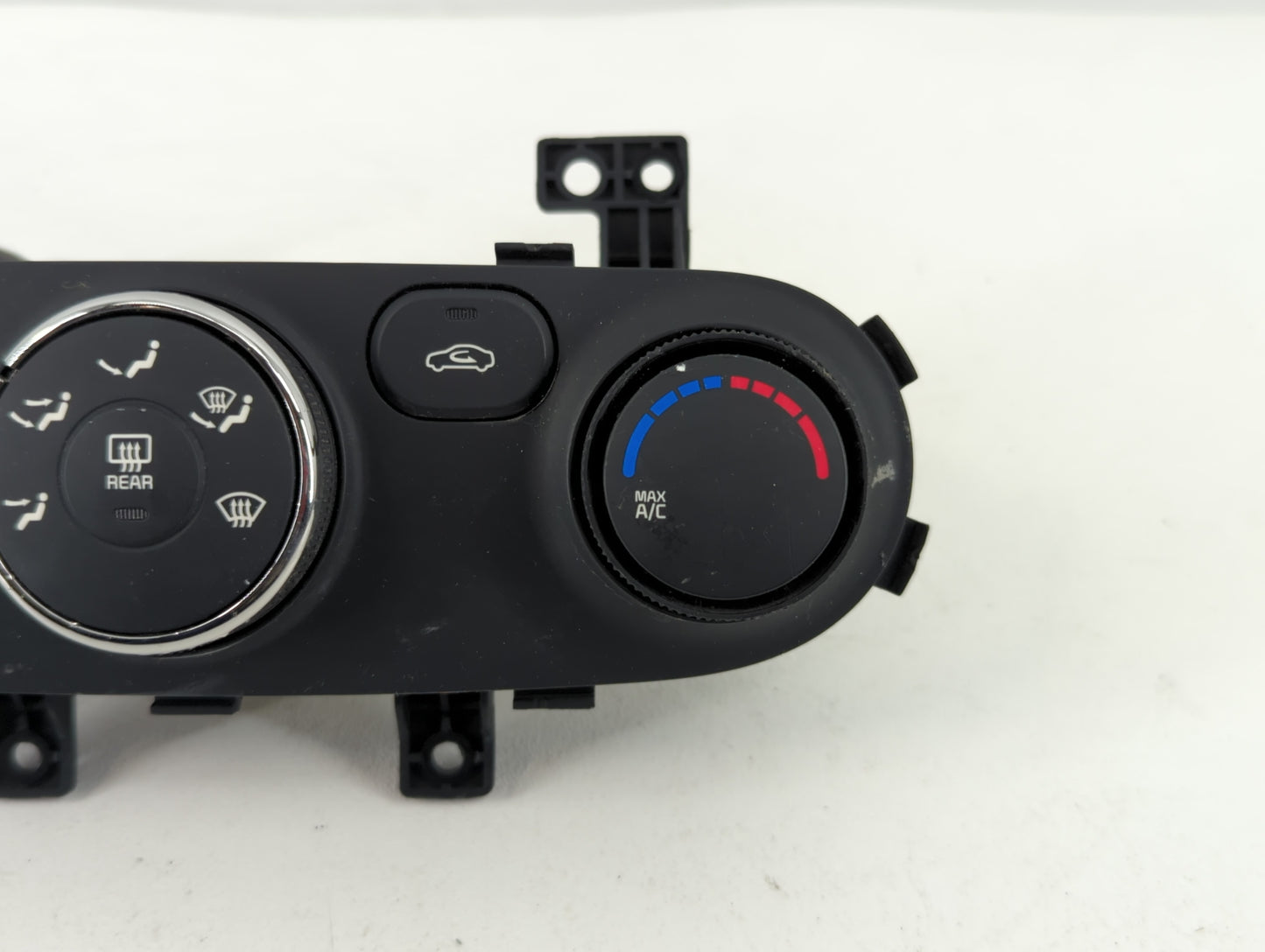 2014-2016 Kia Forte Climate Control Module Temperature AC/Heater Replacement P/N:97250-A7261WK 97250-A7XXX Fits OEM Used Aut