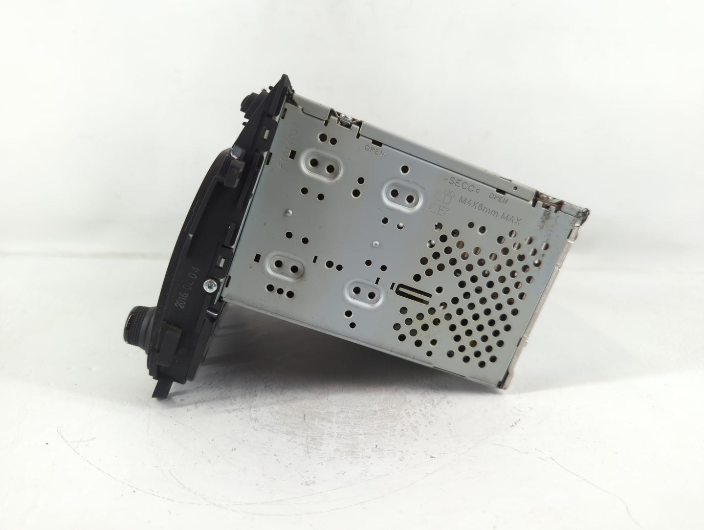 2015-2016 Kia Forte Am Fm Cd Player Radio Receiver - Oemusedautoparts1.com