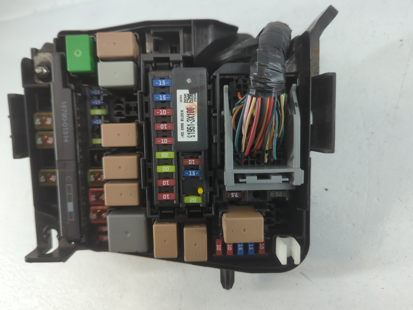 2014-2016 Kia Forte Fusebox Fuse Box Panel Relay Module P/N:91213 07063 Fits Fits 2014 2015 2016 OEM Used Auto Parts - Oemus