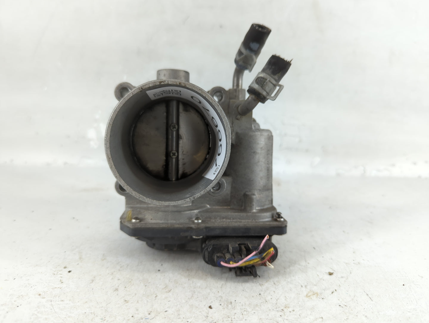 2014-2016 Kia Forte Throttle Body P/N:35100-2E400 Fits Fits 2012 2013 2014 2015 2016 2018 2019 2020 2021 OEM Used Auto Parts