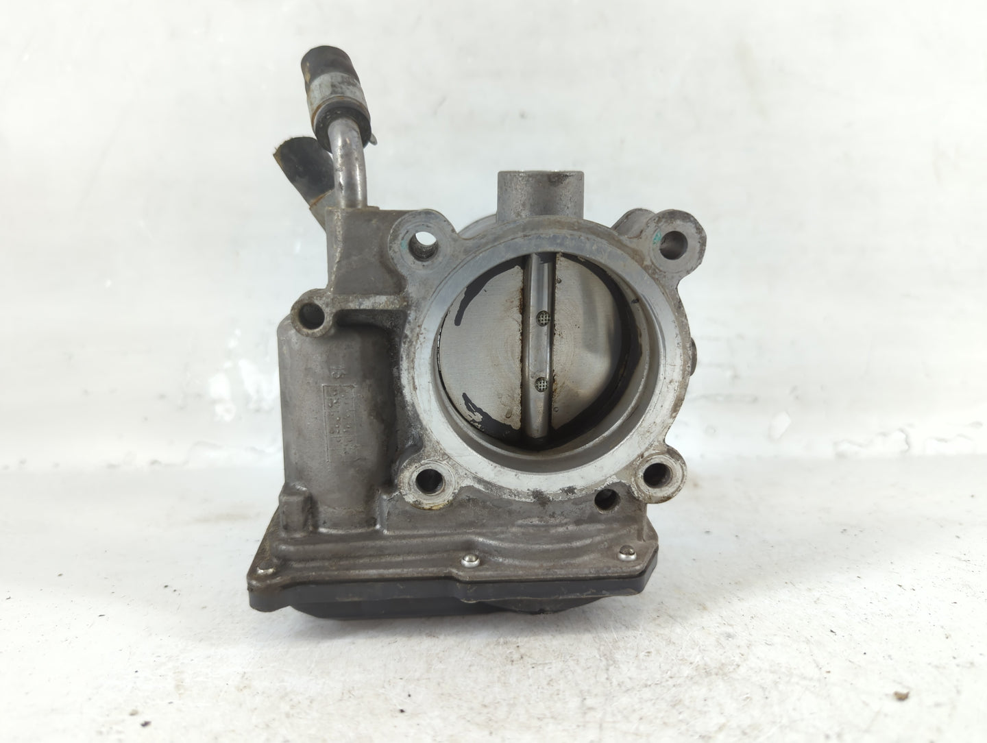 2014-2016 Kia Forte Throttle Body P/N:35100-2E400 Fits Fits 2012 2013 2014 2015 2016 2018 2019 2020 2021 OEM Used Auto Parts