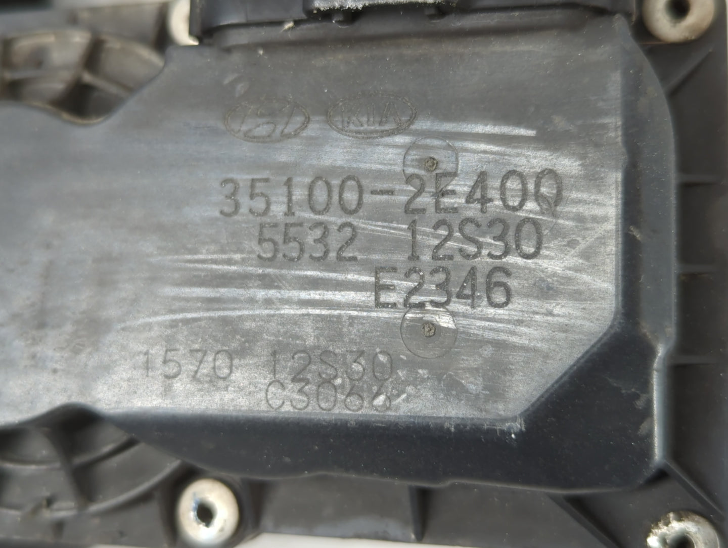 2014-2016 Kia Forte Throttle Body P/N:35100-2E400 Fits Fits 2012 2013 2014 2015 2016 2018 2019 2020 2021 OEM Used Auto Parts