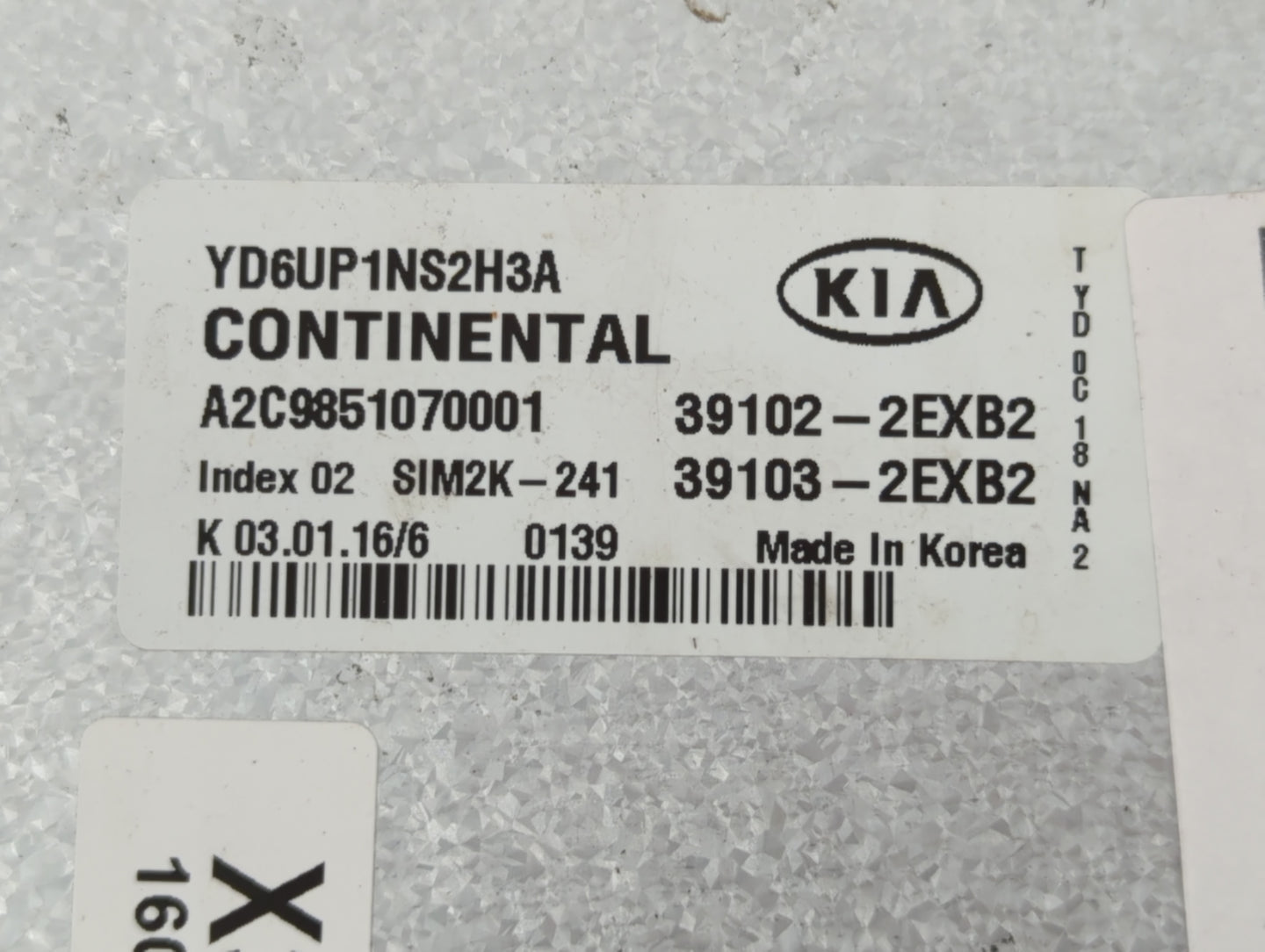 2016 Kia Forte PCM Engine Control Computer ECU ECM PCU OEM P/N:39103-2EXB2 39102-2EXB2 Fits OEM Used Auto Parts - Oemusedaut