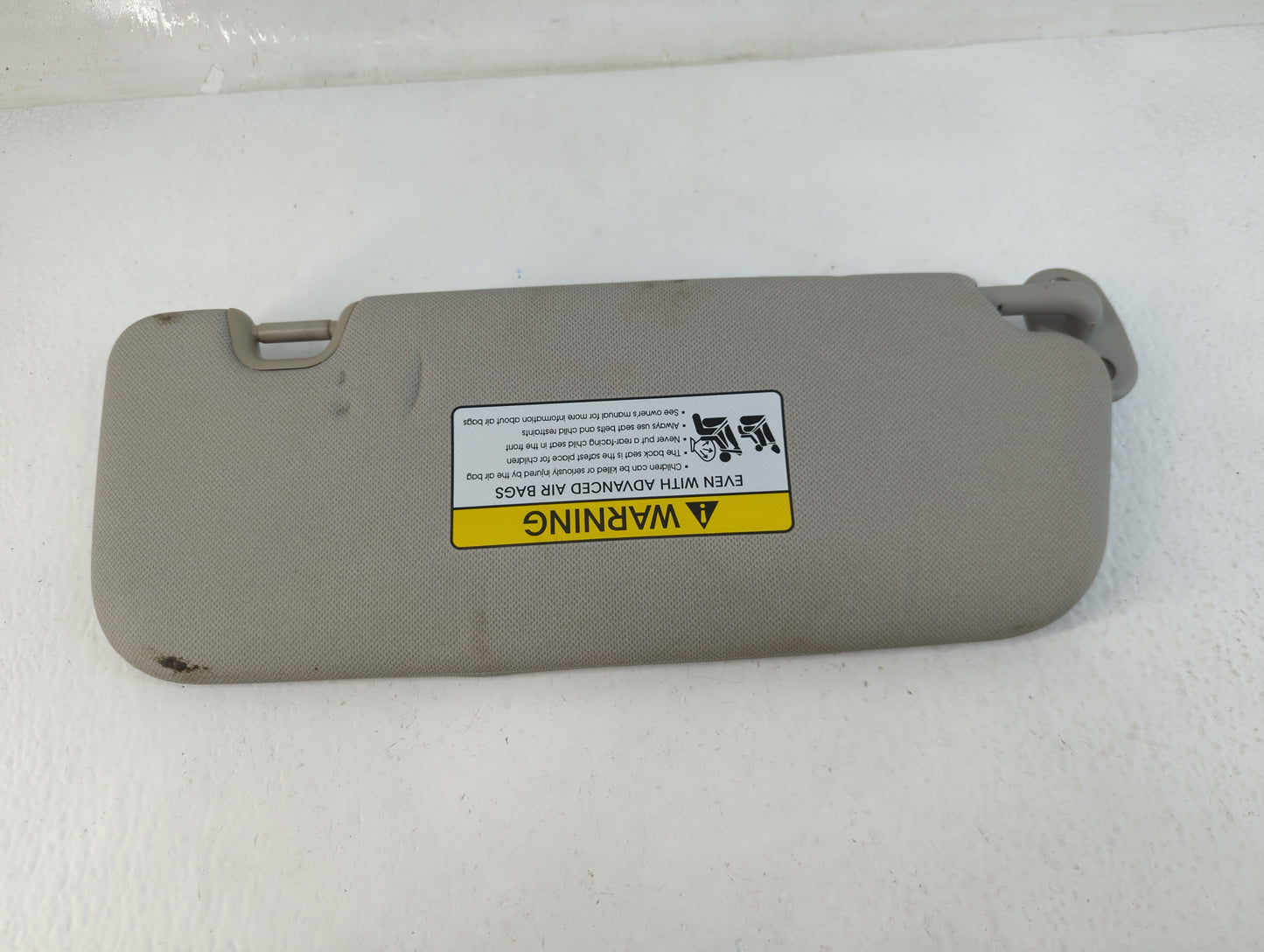 2014-2016 Kia Forte Sun Visor Shade Replacement Driver Left Mirror Fits Fits 2014 2015 2016 OEM Used Auto Parts - Oemusedaut