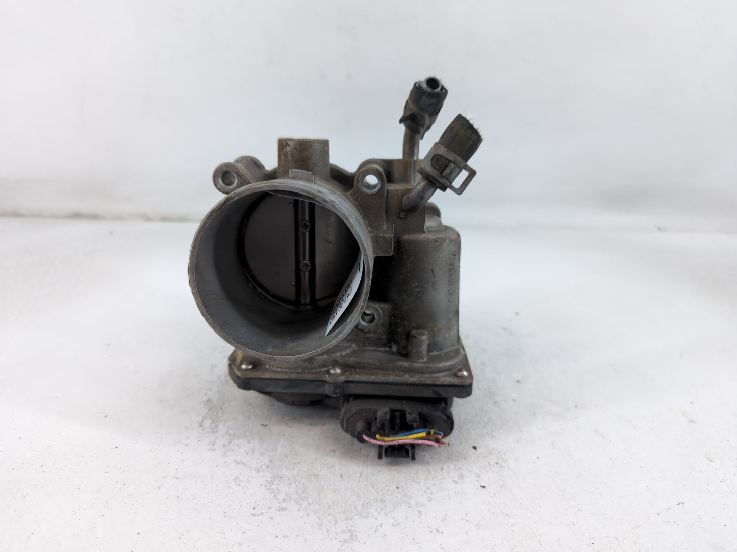 2014-2016 Kia Forte Throttle Body P/N:35100-2E400 Fits Fits 2012 2013 2014 2015 2016 2018 2019 2020 2021 OEM Used Auto Parts