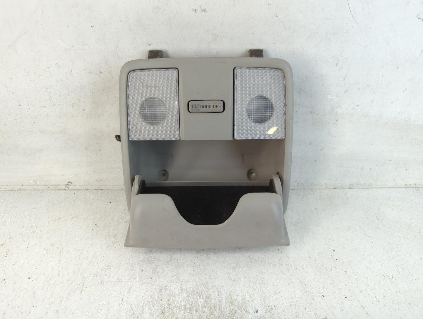 2014-2018 Kia Forte Overhead Roof Console 798410 - Oemusedautoparts1.com