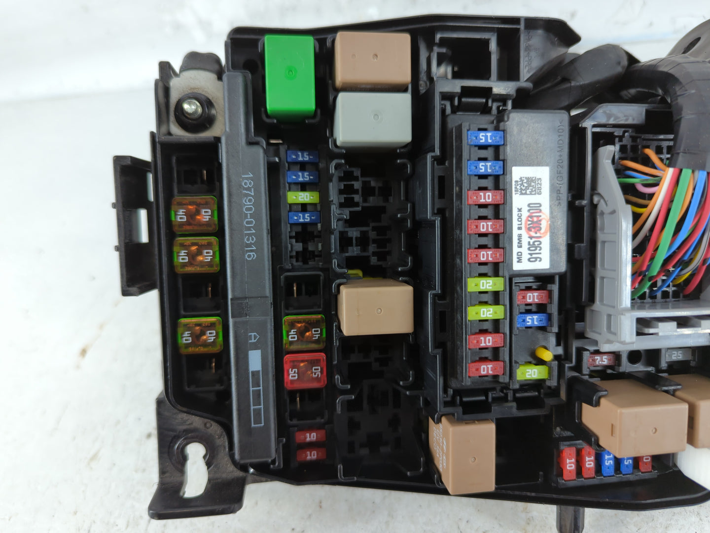 2014-2016 Kia Forte Fusebox Fuse Box Panel Relay Module P/N:91204 A7632 Fits Fits 2014 2015 2016 OEM Used Auto Parts - Oemus