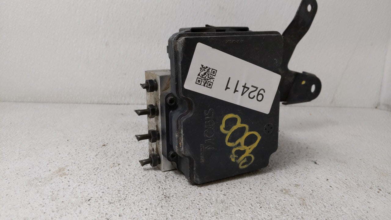 2014-2016 Kia Forte ABS Pump Control Module Replacement P/N:58900-A7206 Fits Fits 2014 2015 2016 OEM Used Auto Parts - Oemus