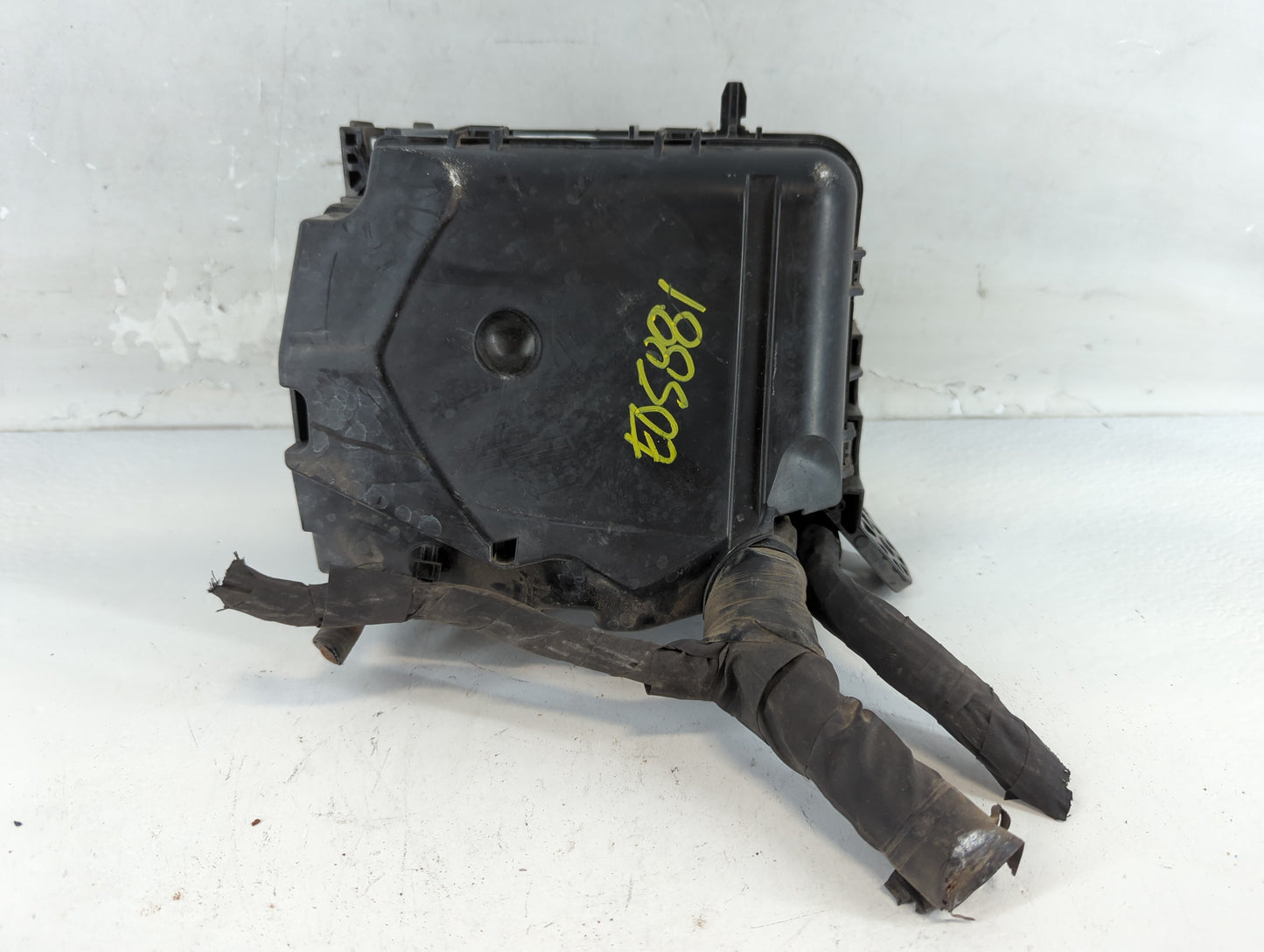 2014-2016 Kia Forte Fusebox Fuse Box Panel Relay Module P/N:91204 A7632 Fits Fits 2014 2015 2016 OEM Used Auto Parts - Oemus