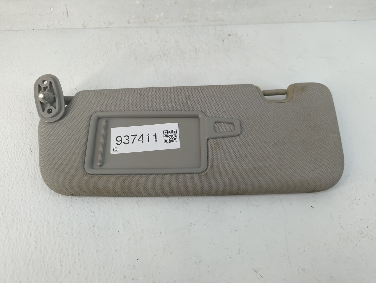 2014-2016 Kia Forte Sun Visor Shade Replacement Passenger Right Mirror Fits Fits 2014 2015 2016 OEM Used Auto Parts - Oemuse