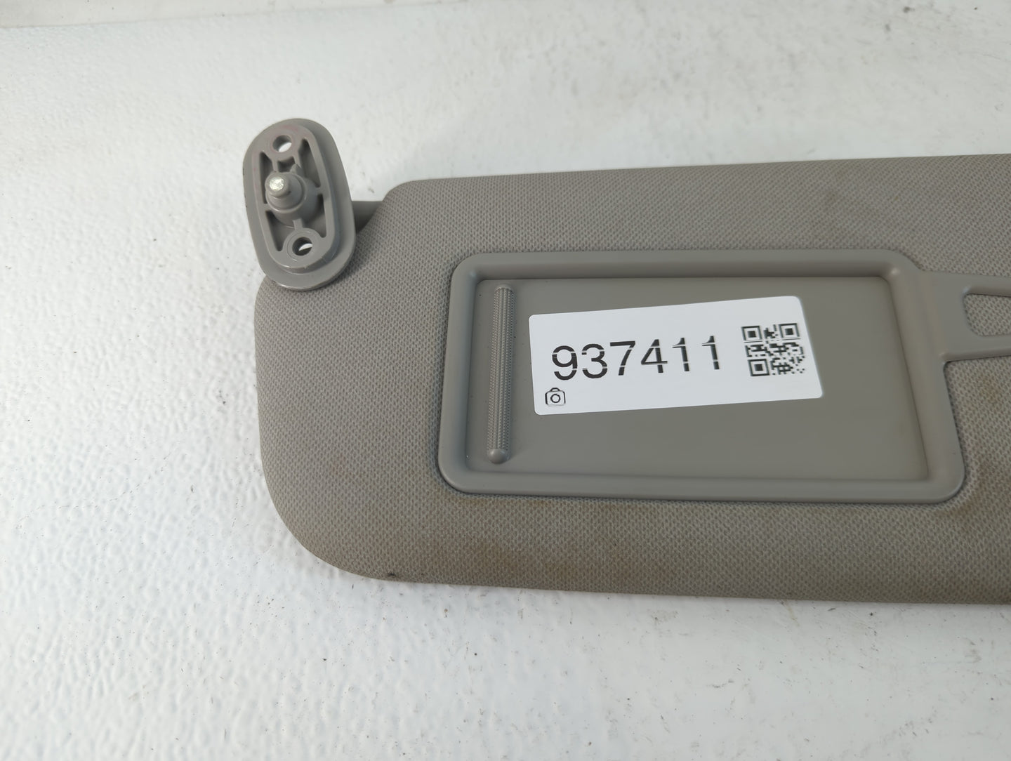 2014-2016 Kia Forte Sun Visor Shade Replacement Passenger Right Mirror Fits Fits 2014 2015 2016 OEM Used Auto Parts - Oemuse