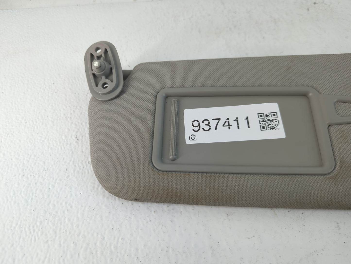2014-2016 Kia Forte Sun Visor Shade Replacement Passenger Right Mirror Fits Fits 2014 2015 2016 OEM Used Auto Parts - Oemuse