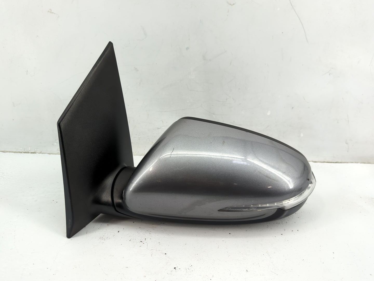 2016 Kia Forte Driver Side View Mirror - Left Door Mirror OEM Used - Oemusedautoparts1.com