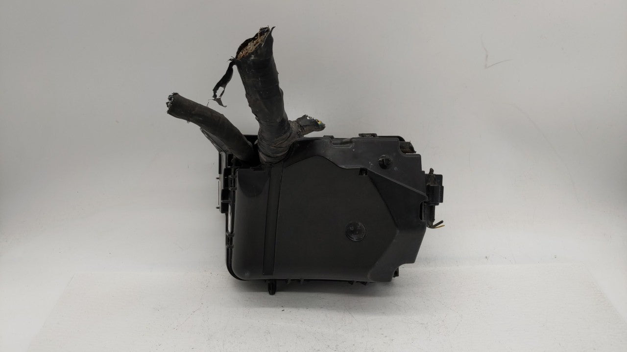 2014-2016 Kia Forte Koup Fusebox Fuse Box Panel Relay Module P/N:91213-A7073 Fits Fits 2014 2015 2016 OEM Used Auto Parts - 