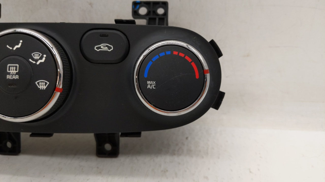 2014-2016 Kia Forte Koup Climate Control Module Temperature AC/Heater Replacement P/N:97250-A7261WK Fits Fits 2014 2015 2016