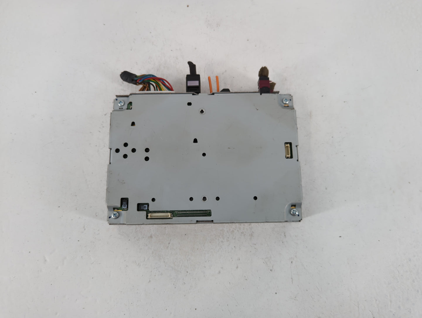 2016-2017 Kia K900 Chassis Control Module Ccm Bcm Body Control - Oemusedautoparts1.com
