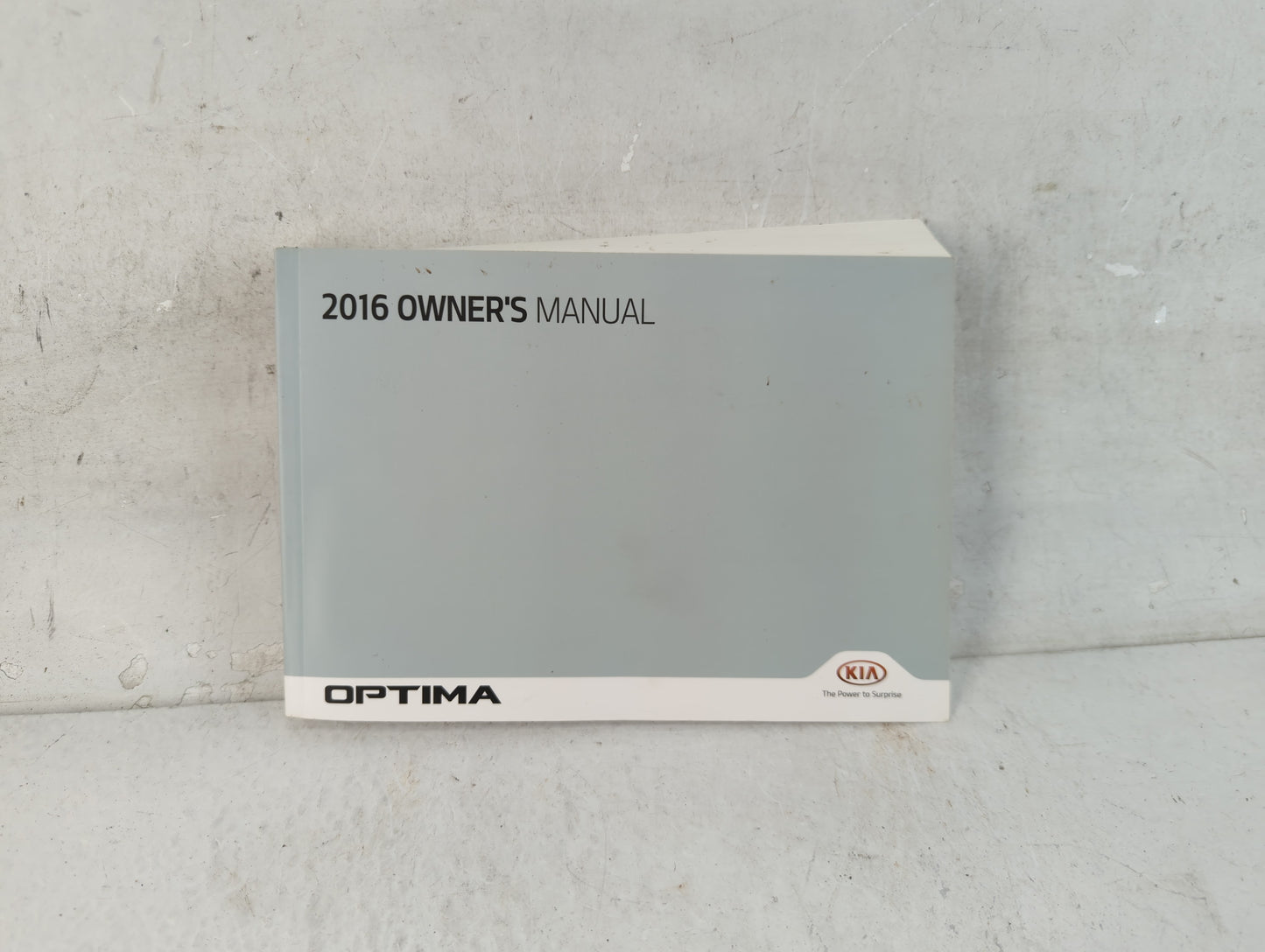 2016 Kia Optima Owners Manual Book Guide P/N:GDG5-EU65E OEM Used Auto Parts - Oemusedautoparts1.com