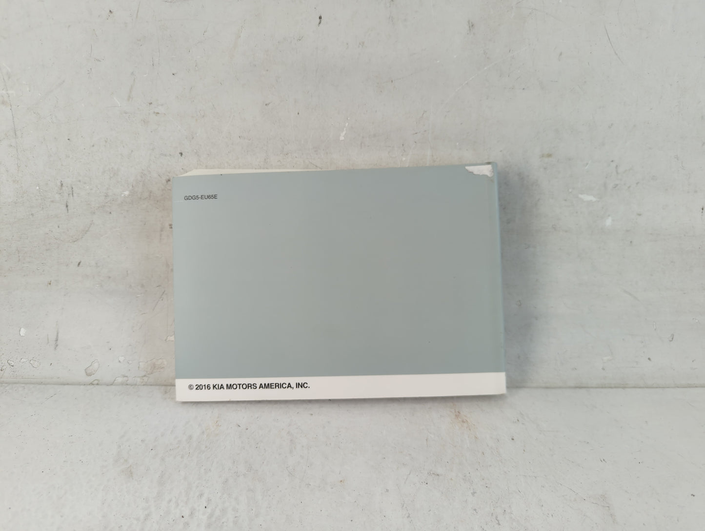 2016 Kia Optima Owners Manual Book Guide P/N:GDG5-EU65E OEM Used Auto Parts - Oemusedautoparts1.com