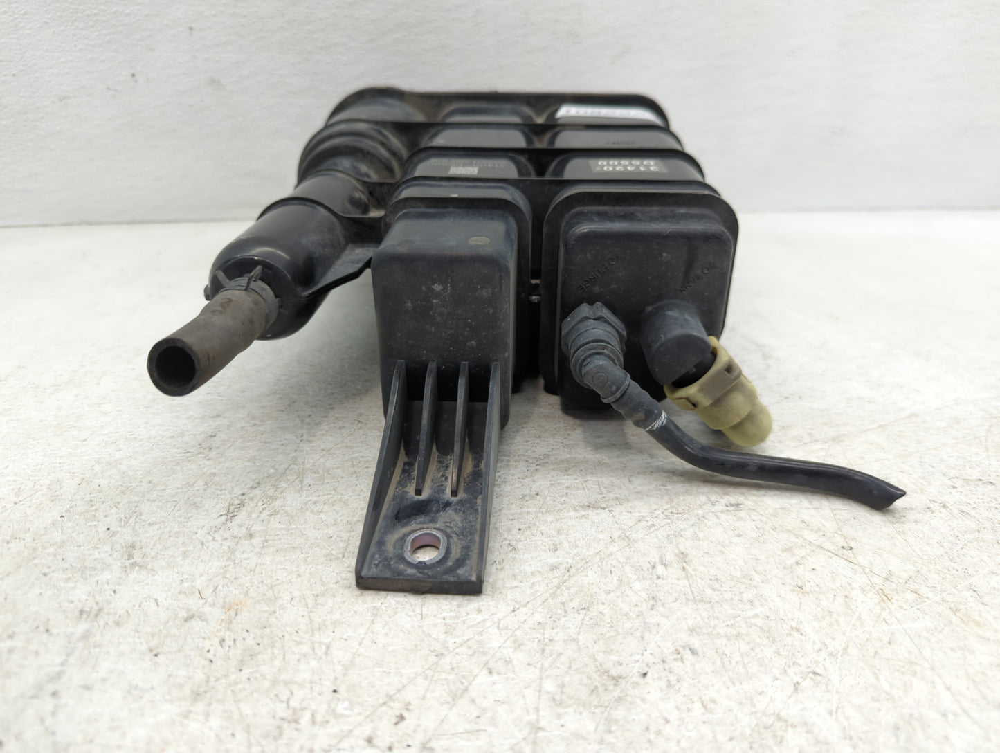 2016 Kia Optima Fuel Vapor Charcoal Canister - Oemusedautoparts1.com