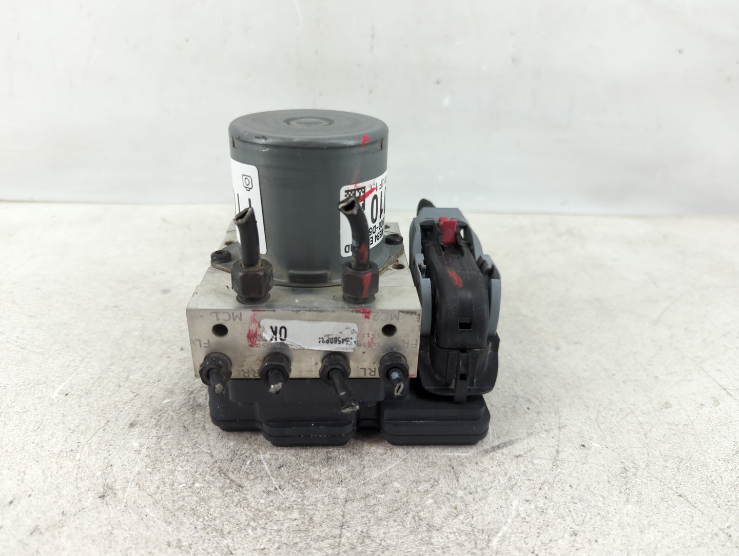 2016 Kia Optima ABS Pump Control Module Replacement P/N:58900-D5010 Fits OEM Used Auto Parts - Oemusedautoparts1.com